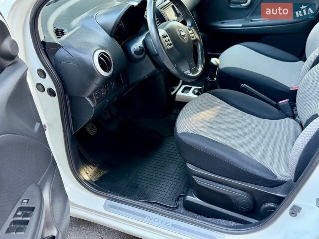 Білий Ніссан Ноут, об'ємом двигуна 1.4 л та пробігом 171 тис. км за 6200 $, фото 14 на Automoto.ua