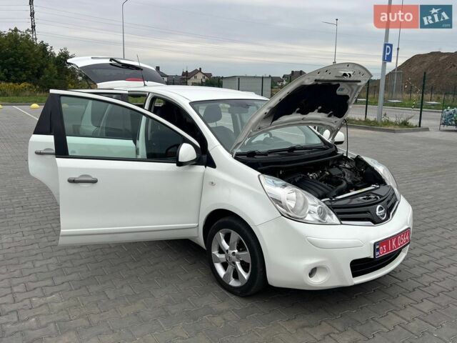 Белый Ниссан Ноут, объемом двигателя 1.6 л и пробегом 150 тыс. км за 7950 $, фото 106 на Automoto.ua