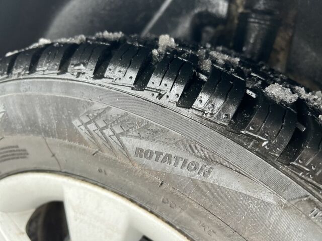 Белый Ниссан Ноут, объемом двигателя 1.4 л и пробегом 140 тыс. км за 6200 $, фото 5 на Automoto.ua