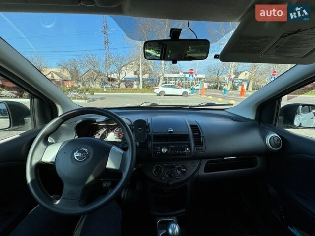 Белый Ниссан Ноут, объемом двигателя 1.39 л и пробегом 129 тыс. км за 8000 $, фото 13 на Automoto.ua