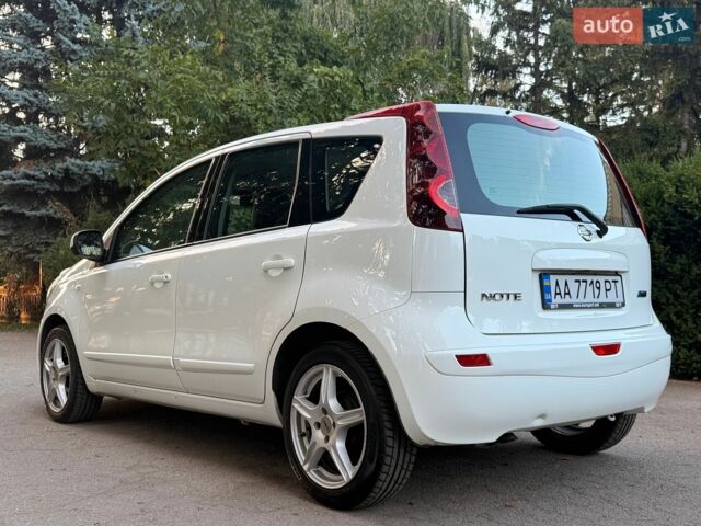 Белый Ниссан Ноут, объемом двигателя 1.5 л и пробегом 143 тыс. км за 6800 $, фото 9 на Automoto.ua