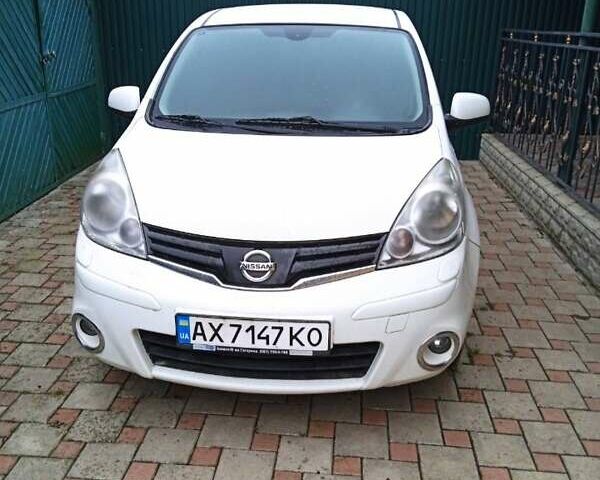 Білий Ніссан Ноут, об'ємом двигуна 1.39 л та пробігом 115 тис. км за 6000 $, фото 2 на Automoto.ua