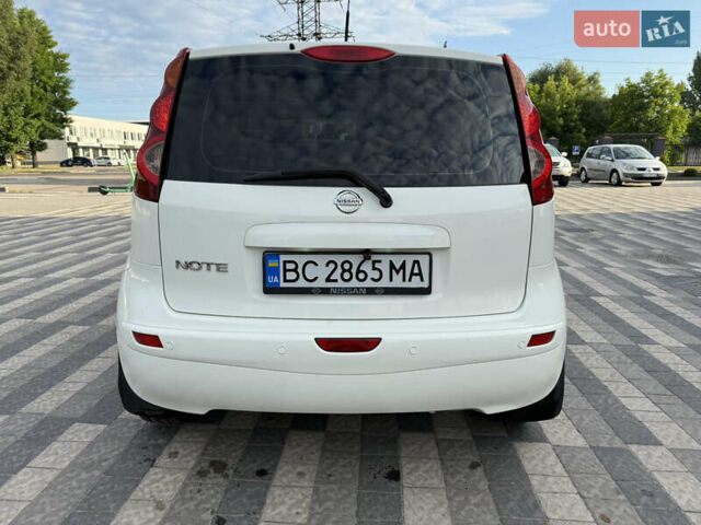 Белый Ниссан Ноут, объемом двигателя 1.4 л и пробегом 149 тыс. км за 6300 $, фото 5 на Automoto.ua