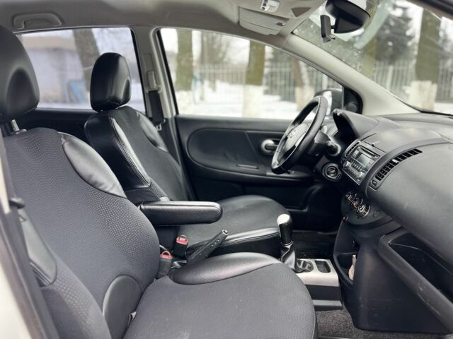 Белый Ниссан Ноут, объемом двигателя 1.4 л и пробегом 140 тыс. км за 6200 $, фото 12 на Automoto.ua