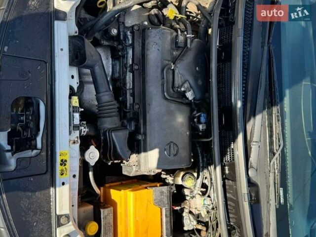 Белый Ниссан Ноут, объемом двигателя 1.39 л и пробегом 170 тыс. км за 5900 $, фото 11 на Automoto.ua