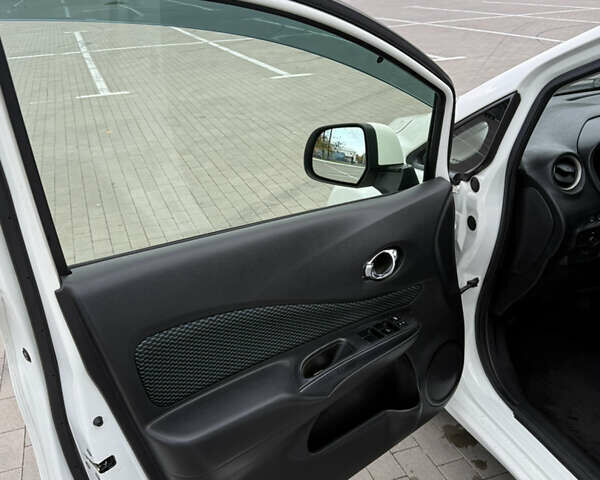 Белый Ниссан Ноут, объемом двигателя 1.2 л и пробегом 157 тыс. км за 7800 $, фото 9 на Automoto.ua