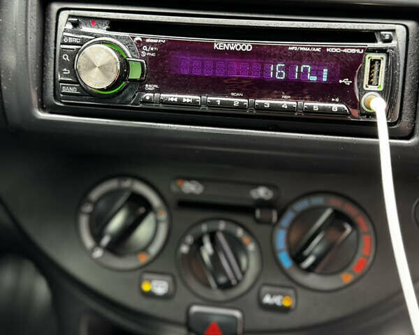 Белый Ниссан Ноут, объемом двигателя 1.39 л и пробегом 113 тыс. км за 5500 $, фото 9 на Automoto.ua
