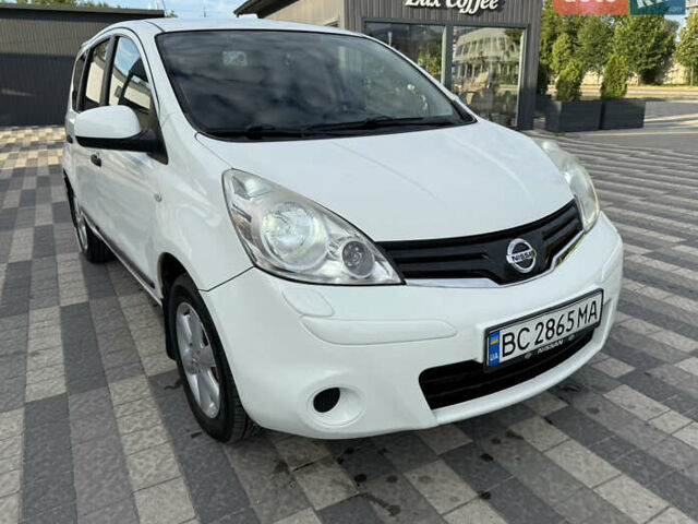 Белый Ниссан Ноут, объемом двигателя 1.4 л и пробегом 149 тыс. км за 6300 $, фото 2 на Automoto.ua