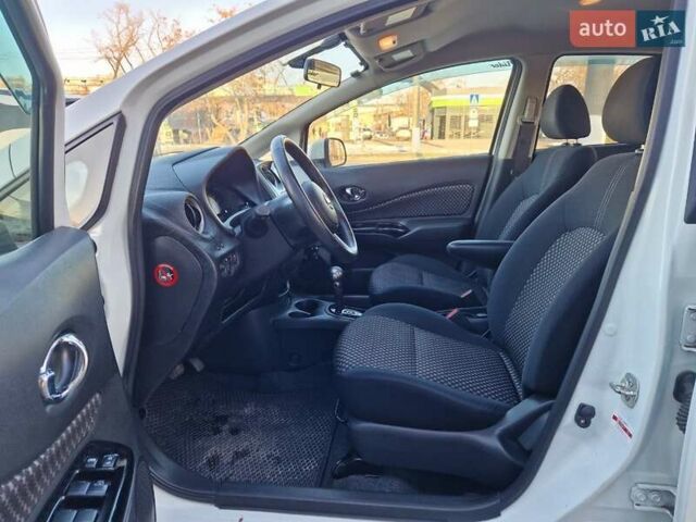 Білий Ніссан Ноут, об'ємом двигуна 1.2 л та пробігом 46 тис. км за 7800 $, фото 6 на Automoto.ua