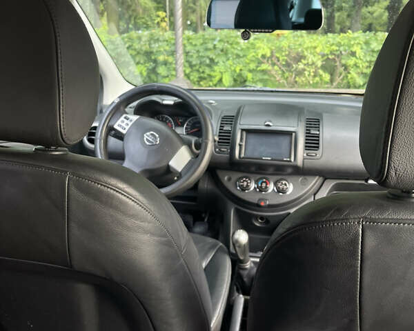 Ниссан Ноут 2012 в Житомире на Automoto.ua Белый Ниссан Ноут, объемом двигателя 1.39 л и пробегом 320 тыс. км за 4700 $, фото 13 на Automoto.ua