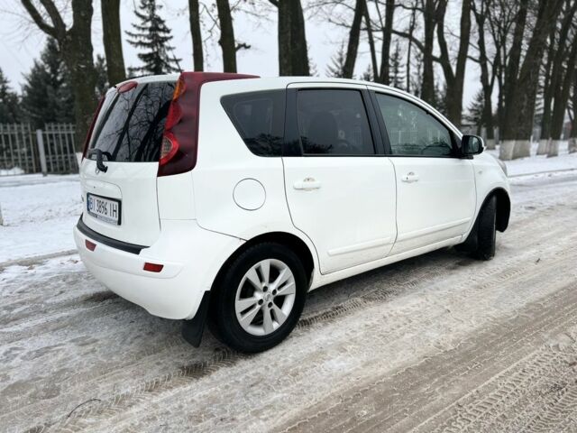 Белый Ниссан Ноут, объемом двигателя 1.4 л и пробегом 140 тыс. км за 6200 $, фото 8 на Automoto.ua