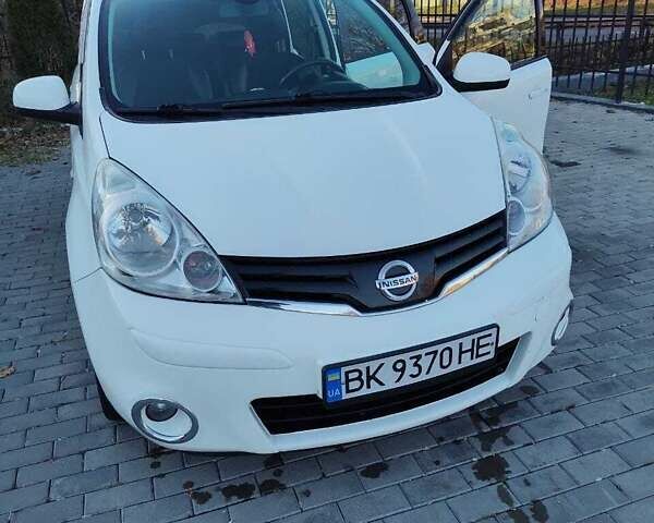 Белый Ниссан Ноут, объемом двигателя 1.46 л и пробегом 194 тыс. км за 6900 $, фото 1 на Automoto.ua