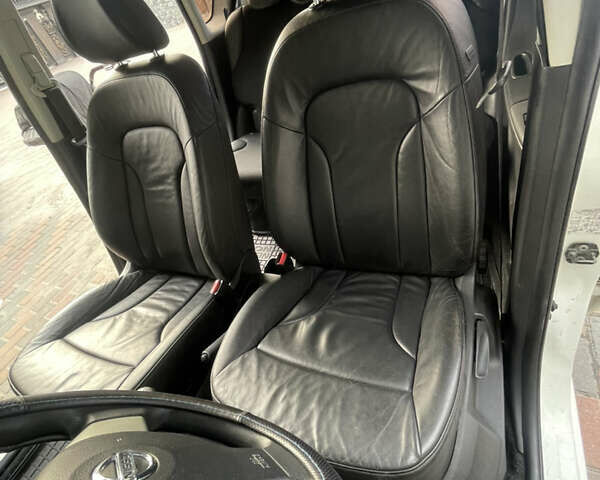 Ниссан Ноут 2012 в Житомире на Automoto.ua Белый Ниссан Ноут, объемом двигателя 1.39 л и пробегом 320 тыс. км за 4700 $, фото 45 на Automoto.ua