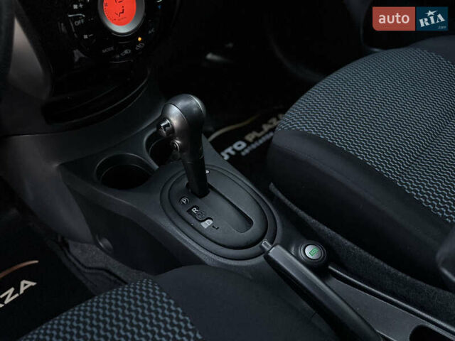 Белый Ниссан Ноут, объемом двигателя 1.2 л и пробегом 161 тыс. км за 7900 $, фото 53 на Automoto.ua