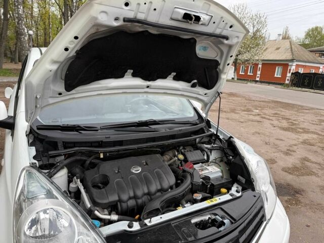 Белый Ниссан Ноут, объемом двигателя 1.6 л и пробегом 145 тыс. км за 7800 $, фото 6 на Automoto.ua