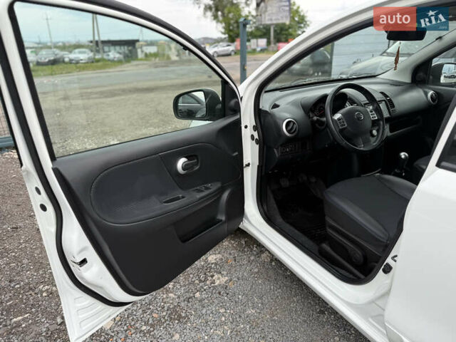 Белый Ниссан Ноут, объемом двигателя 1.4 л и пробегом 181 тыс. км за 6500 $, фото 12 на Automoto.ua