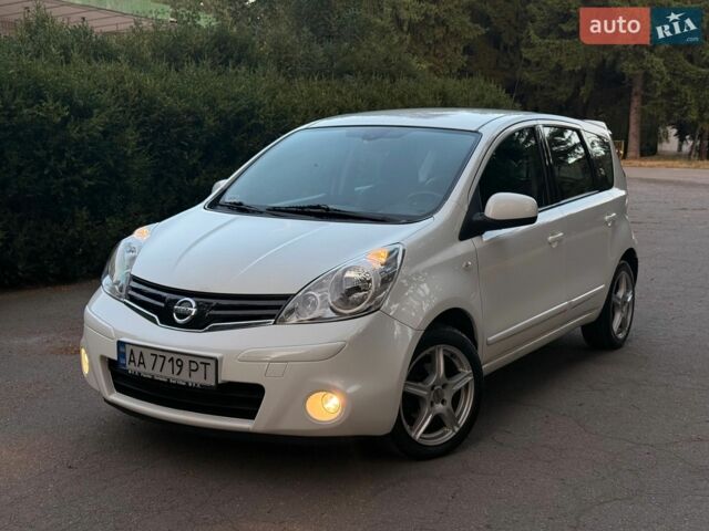 Белый Ниссан Ноут, объемом двигателя 1.5 л и пробегом 143 тыс. км за 6800 $, фото 36 на Automoto.ua