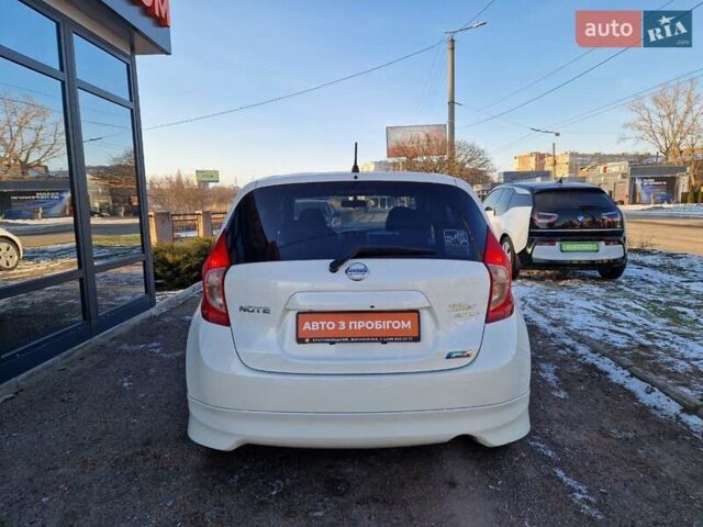 Білий Ніссан Ноут, об'ємом двигуна 1.2 л та пробігом 46 тис. км за 7800 $, фото 3 на Automoto.ua