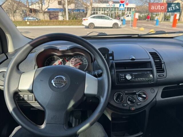 Белый Ниссан Ноут, объемом двигателя 1.39 л и пробегом 129 тыс. км за 8000 $, фото 14 на Automoto.ua