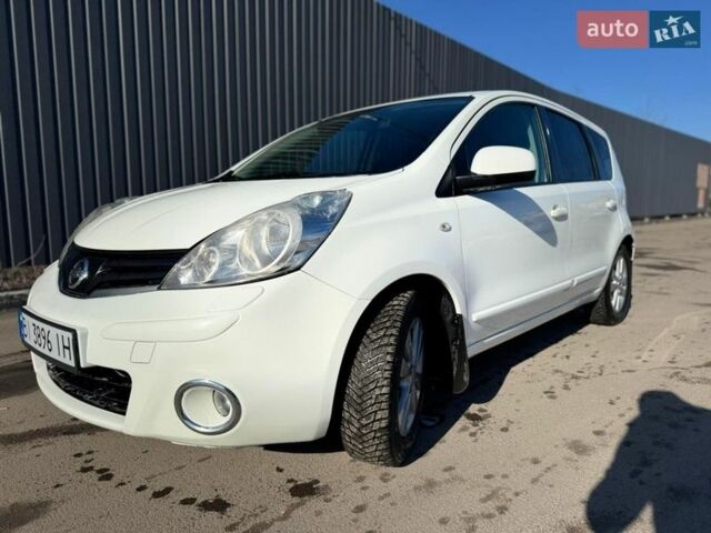 Белый Ниссан Ноут, объемом двигателя 1.39 л и пробегом 170 тыс. км за 5900 $, фото 5 на Automoto.ua