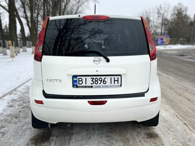 Белый Ниссан Ноут, объемом двигателя 1.4 л и пробегом 140 тыс. км за 6200 $, фото 6 на Automoto.ua