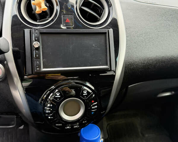 Белый Ниссан Ноут, объемом двигателя 1.2 л и пробегом 157 тыс. км за 7800 $, фото 19 на Automoto.ua