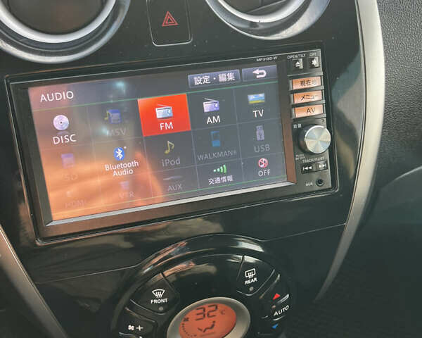 Белый Ниссан Ноут, объемом двигателя 1.2 л и пробегом 70 тыс. км за 7200 $, фото 18 на Automoto.ua