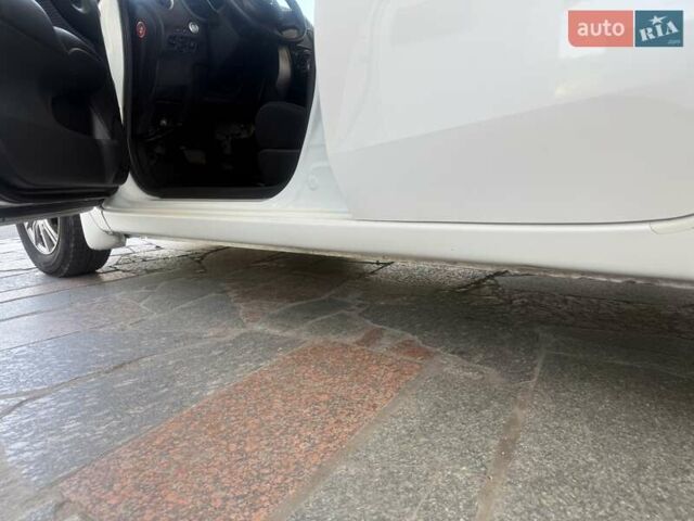 Белый Ниссан Ноут, объемом двигателя 1.2 л и пробегом 80 тыс. км за 7800 $, фото 20 на Automoto.ua