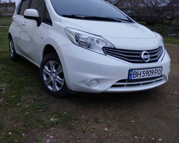 Белый Ниссан Ноут, объемом двигателя 1.2 л и пробегом 70 тыс. км за 7200 $, фото 4 на Automoto.ua