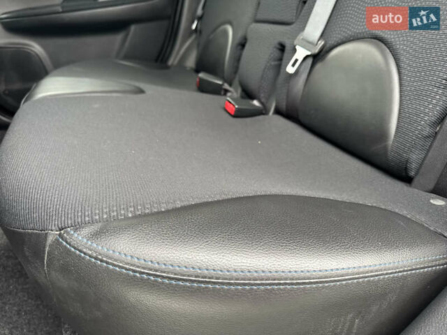 Белый Ниссан Ноут, объемом двигателя 1.6 л и пробегом 169 тыс. км за 9799 $, фото 28 на Automoto.ua