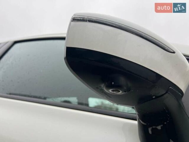 Белый Ниссан Ноут, объемом двигателя 1.5 л и пробегом 258 тыс. км за 8100 $, фото 13 на Automoto.ua