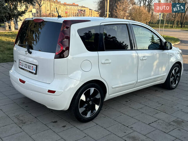 Белый Ниссан Ноут, объемом двигателя 1.6 л и пробегом 169 тыс. км за 10299 $, фото 53 на Automoto.ua