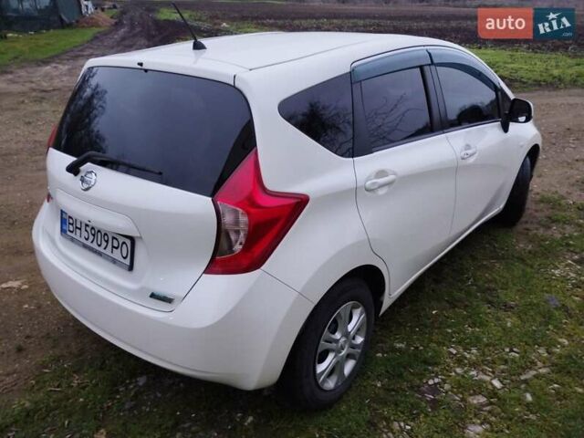 Белый Ниссан Ноут, объемом двигателя 1.2 л и пробегом 70 тыс. км за 7200 $, фото 6 на Automoto.ua