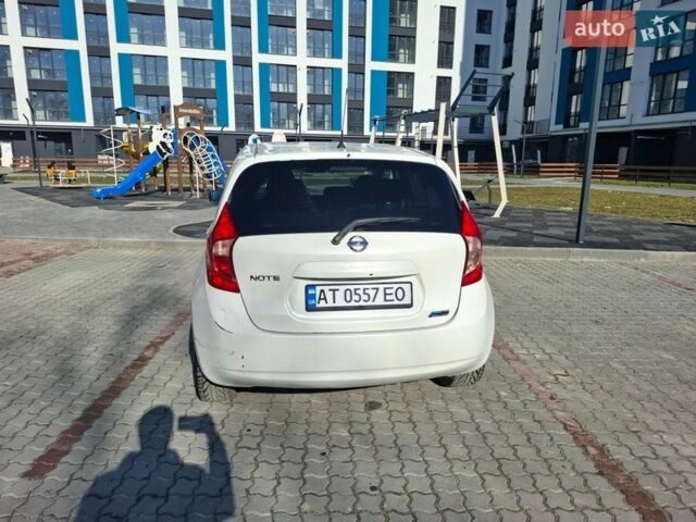 Білий Ніссан Ноут, об'ємом двигуна 1.5 л та пробігом 188 тис. км за 8000 $, фото 3 на Automoto.ua