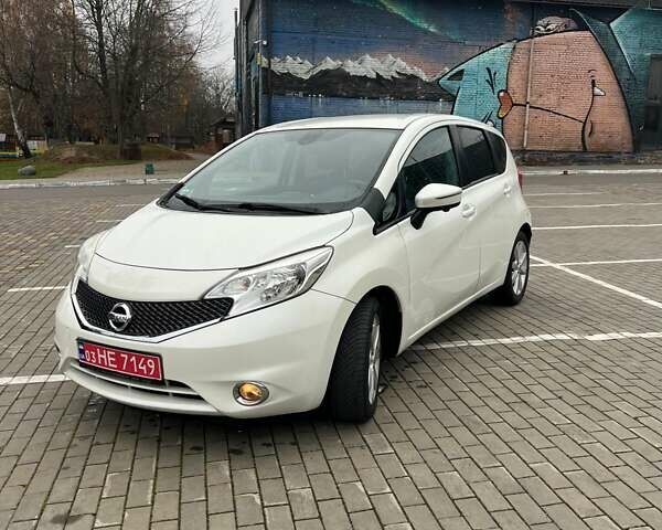 Белый Ниссан Ноут, объемом двигателя 1.5 л и пробегом 256 тыс. км за 8200 $, фото 3 на Automoto.ua