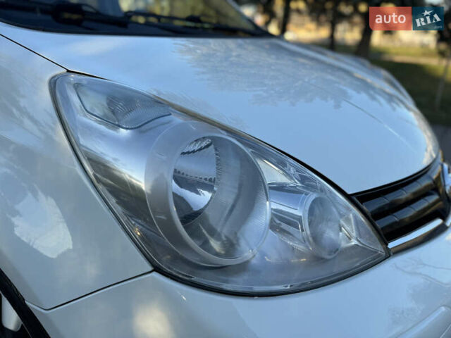 Белый Ниссан Ноут, объемом двигателя 1.6 л и пробегом 169 тыс. км за 10299 $, фото 28 на Automoto.ua