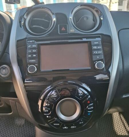 Білий Ніссан Ноут, об'ємом двигуна 1.5 л та пробігом 188 тис. км за 8000 $, фото 29 на Automoto.ua