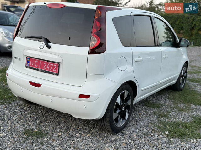 Білий Ніссан Ноут, об'ємом двигуна 1.6 л та пробігом 169 тис. км за 10300 $, фото 21 на Automoto.ua