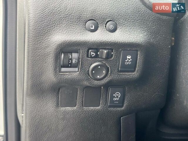 Белый Ниссан Ноут, объемом двигателя 1.2 л и пробегом 67 тыс. км за 8990 $, фото 33 на Automoto.ua