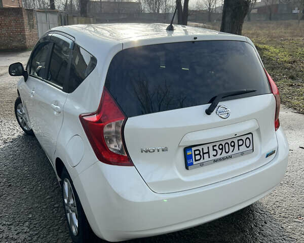 Белый Ниссан Ноут, объемом двигателя 1.2 л и пробегом 70 тыс. км за 7200 $, фото 7 на Automoto.ua