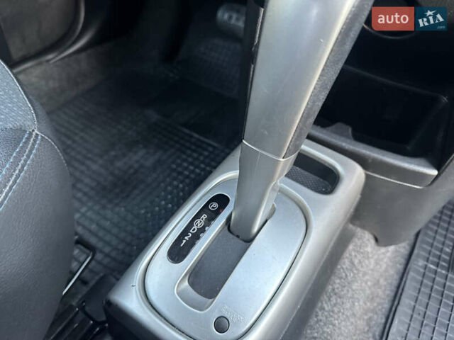 Белый Ниссан Ноут, объемом двигателя 1.6 л и пробегом 169 тыс. км за 10299 $, фото 43 на Automoto.ua