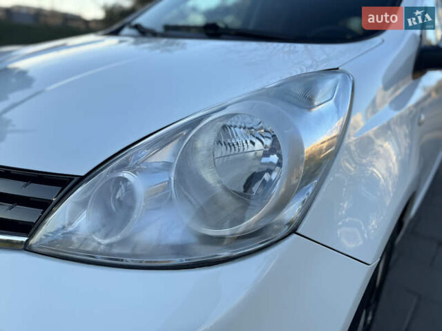 Белый Ниссан Ноут, объемом двигателя 1.6 л и пробегом 169 тыс. км за 10299 $, фото 29 на Automoto.ua