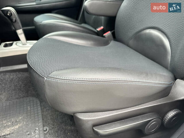 Белый Ниссан Ноут, объемом двигателя 1.6 л и пробегом 169 тыс. км за 9799 $, фото 26 на Automoto.ua