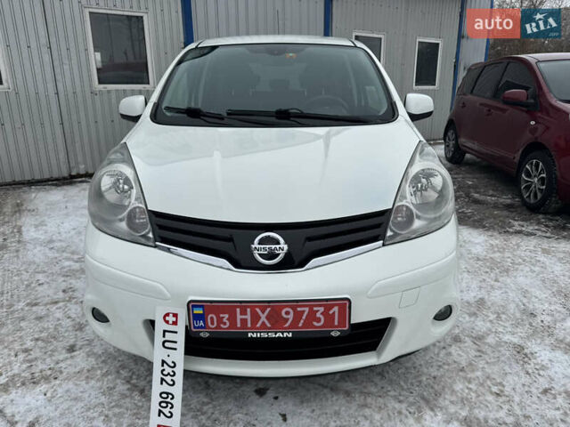 Белый Ниссан Ноут, объемом двигателя 1.6 л и пробегом 169 тыс. км за 9799 $, фото 2 на Automoto.ua