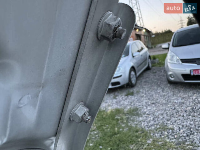 Білий Ніссан Ноут, об'ємом двигуна 1.6 л та пробігом 169 тис. км за 10300 $, фото 62 на Automoto.ua