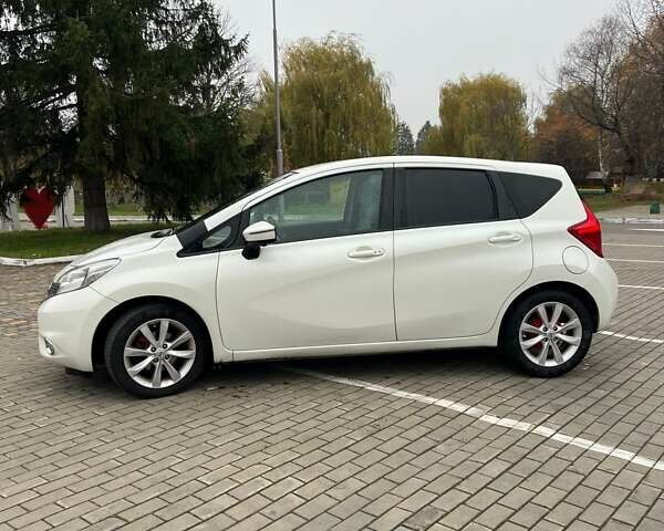 Белый Ниссан Ноут, объемом двигателя 1.5 л и пробегом 256 тыс. км за 8200 $, фото 2 на Automoto.ua