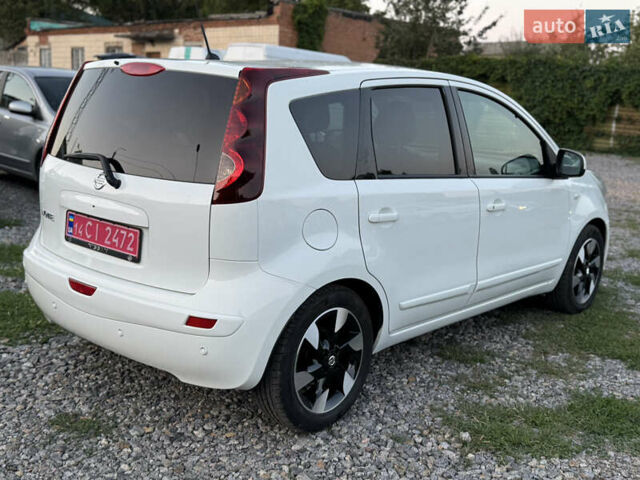 Білий Ніссан Ноут, об'ємом двигуна 1.6 л та пробігом 169 тис. км за 10300 $, фото 19 на Automoto.ua