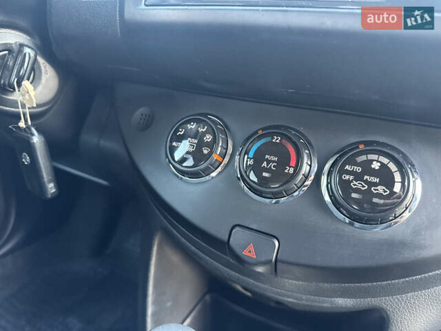 Белый Ниссан Ноут, объемом двигателя 1.6 л и пробегом 169 тыс. км за 10299 $, фото 44 на Automoto.ua