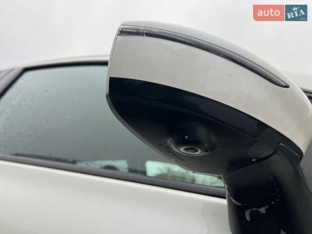 Белый Ниссан Ноут, объемом двигателя 1.5 л и пробегом 261 тыс. км за 7900 $, фото 10 на Automoto.ua
