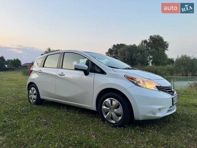 Білий Ніссан Ноут, об'ємом двигуна 1.6 л та пробігом 115 тис. км за 8000 $, фото 10 на Automoto.ua